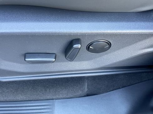 New 2025 Ford Expedition Active image 26