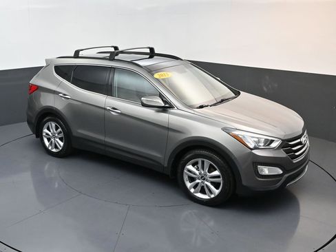Used 2015 Hyundai Santa Fe Sport 2.0T w/ Option Group 05 FWD image 17
