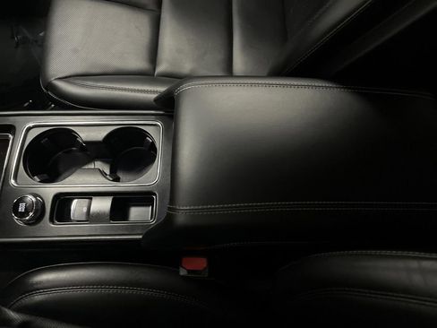 Used 2023 Lincoln Corsair AWD w/ Equipment Group 101A image 21