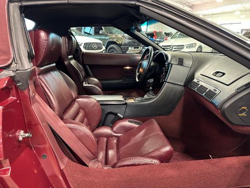 Used 1993 Chevrolet Corvette Convertible RWD image 48