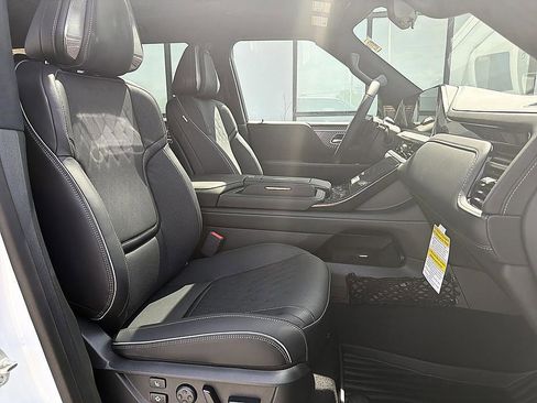 New 2026 INFINITI QX80 Autograph AWD/4WD image 18