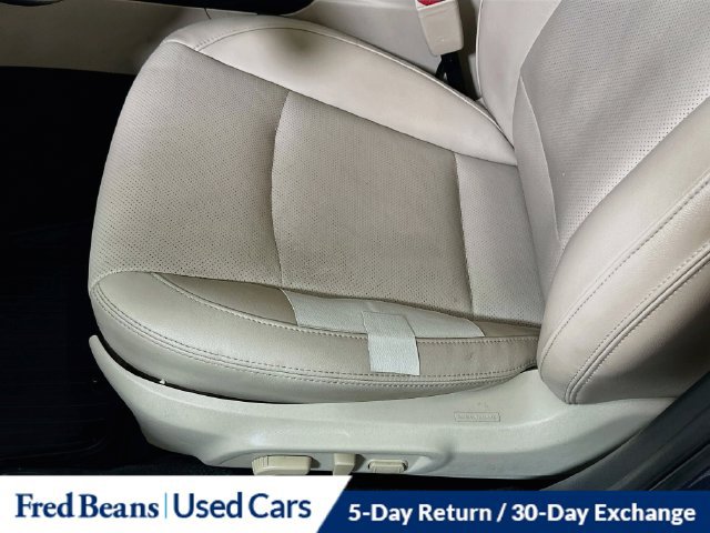 Used 2015 Subaru Legacy 2.5i Limited AWD/4WD image 27