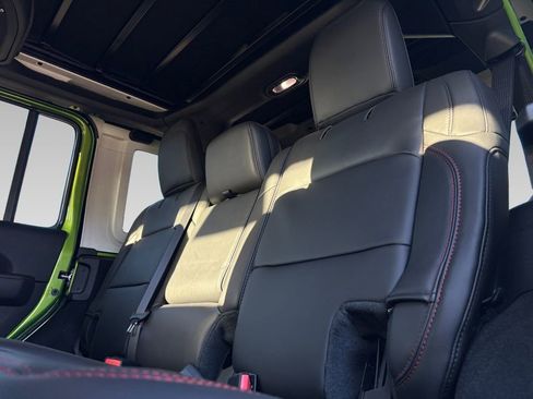 New 2026 Jeep Wrangler Unlimited Rubicon w/ Safety Group image 4