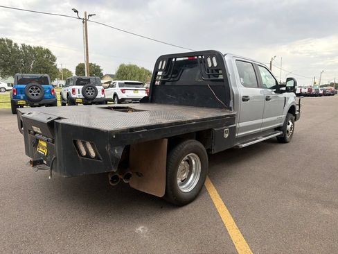 Used 2022 Ford F350 XL w/ STX Appearance Package AWD/4WD image 6