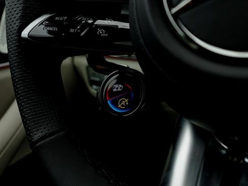 New 2026 Mercedes-Benz GLE 53 AMG 4MATIC image 49