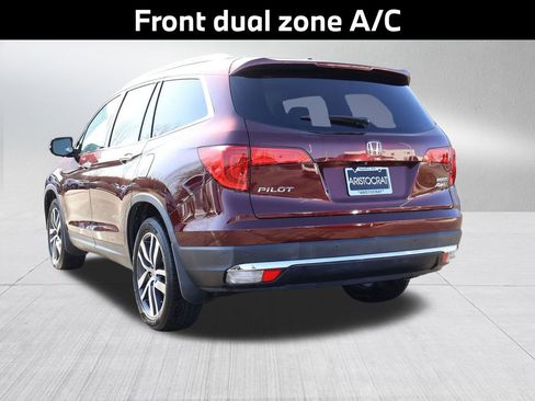 Used 2018 Honda Pilot Touring image 8