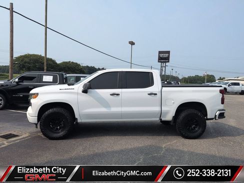 Used 2023 Chevrolet Silverado 1500 Custom RWD image 5