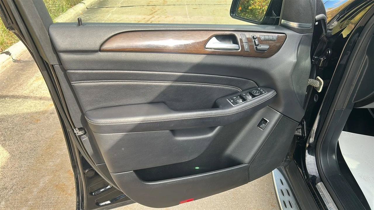 Used 2015 Mercedes-Benz ML 350 4MATIC image 43