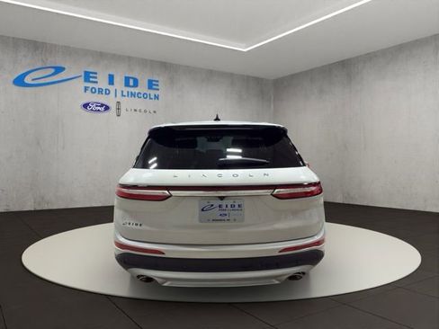 Used 2023 Lincoln Corsair Reserve image 8