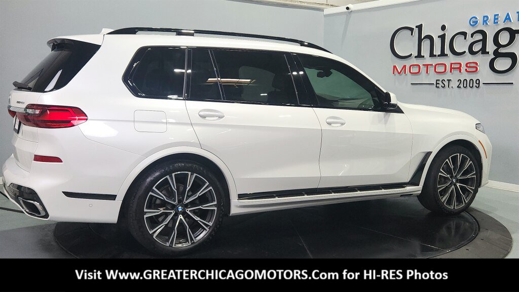 Used 2021 BMW X7 xDrive40i w/ M Sport Package AWD/4WD image 12
