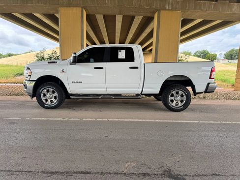 Used 2024 RAM 2500 Big Horn w/ Off Road Package AWD/4WD image 6