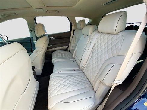 Used 2023 Genesis GV80 3.5T Advanced + image 22