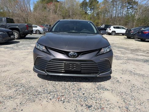 Used 2023 Toyota Camry LE image 8