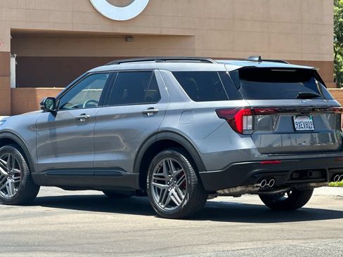 Used 2026 Ford Explorer ST w/ Sun And Sound Package AWD/4WD image 7