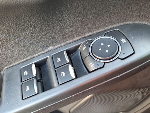 Used 2022 Ford Escape SEL w/ Technology Package FWD image 27