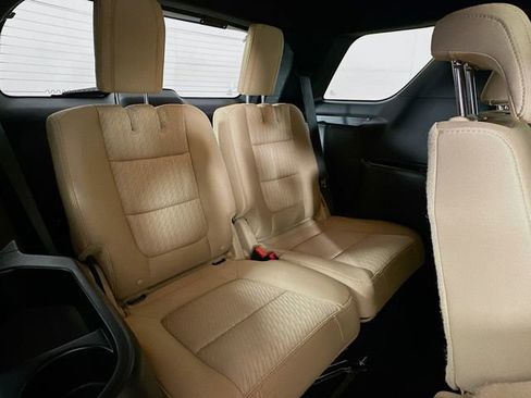 Used 2016 Ford Explorer 4WD image 26