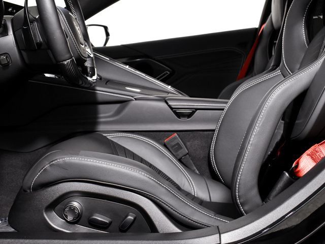 Used 2024 Chevrolet Corvette Z06 RWD image 19