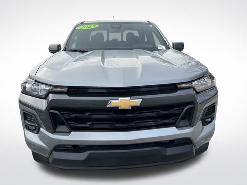 Used 2023 Chevrolet Colorado LT w/ LT Convenience Package II image 8