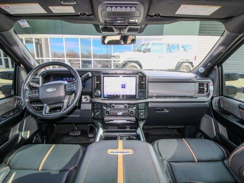 Used 2024 Ford F350 Platinum image 11