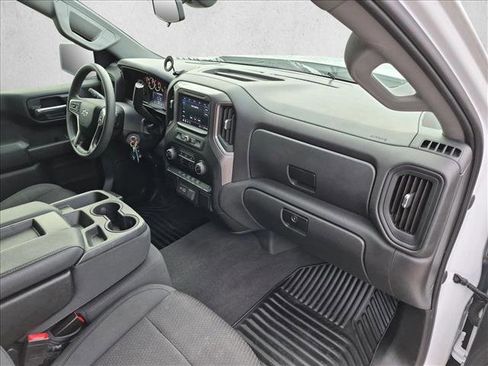 Used 2022 Chevrolet Silverado 1500 Custom Trail Boss w/ Safety Confidence Package AWD/4WD image 28