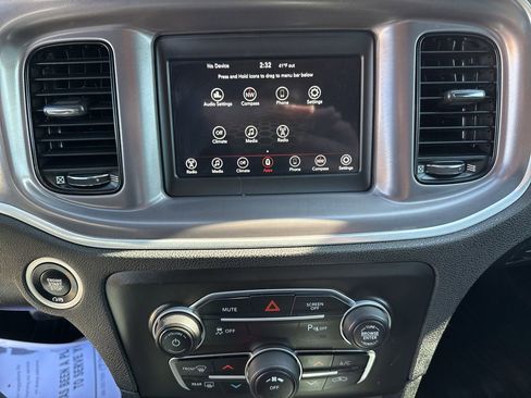 Used 2022 Dodge Charger SXT w/ Blacktop Package image 23