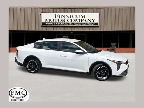 Used 2025 Kia K4 EX FWD image 1