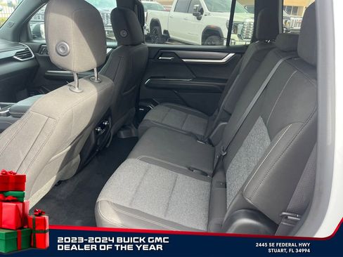 Certified 2025 GMC Acadia Elevation image 25