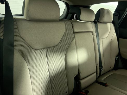 Used 2023 Hyundai Santa Fe SEL w/ Cargo Package image 31