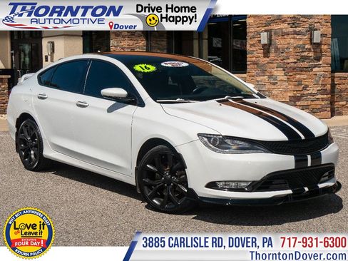 Used 2016 Chrysler 200 C w/ Navigation & Sound Group I AWD/4WD image 1
