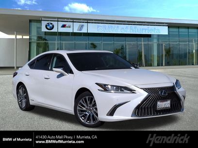 Used 2021 Lexus ES 300h w/ Premium Package