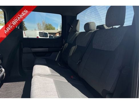 Used 2022 Ford F150 XLT image 14