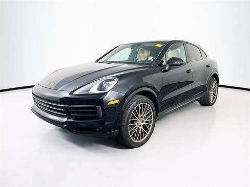 Certified 2023 Porsche Cayenne Coupe image 1