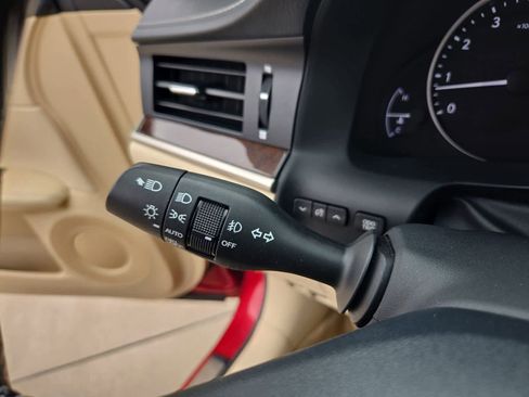 Used 2013 Lexus ES 350 image 27