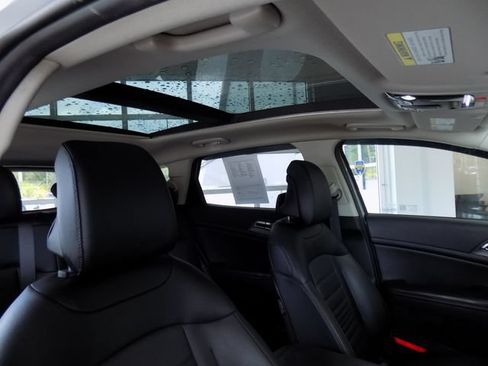 Used 2023 Kia Sportage SX FWD image 30
