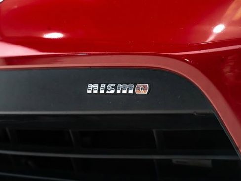 Used 2015 Nissan 370Z NISMO image 8