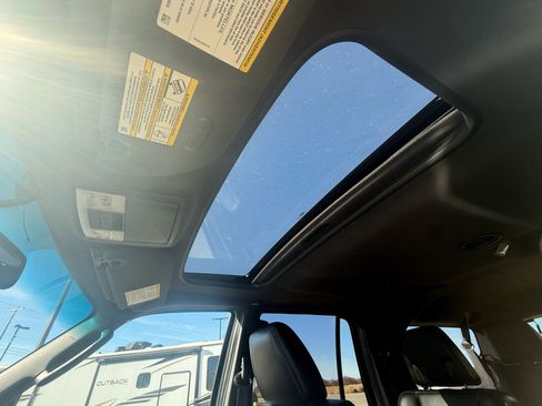 Used 2014 Ford Expedition EL Limited w/ Equipment Group 301A image 21