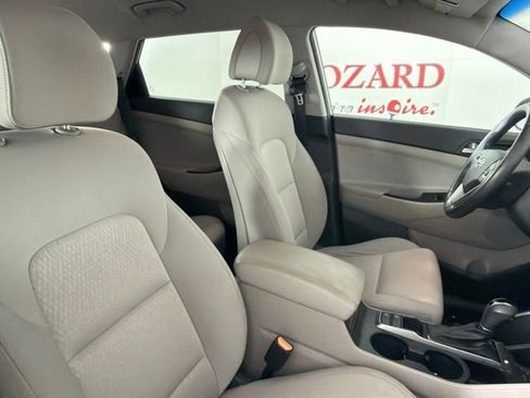 Used 2017 Hyundai Tucson Sport FWD image 16