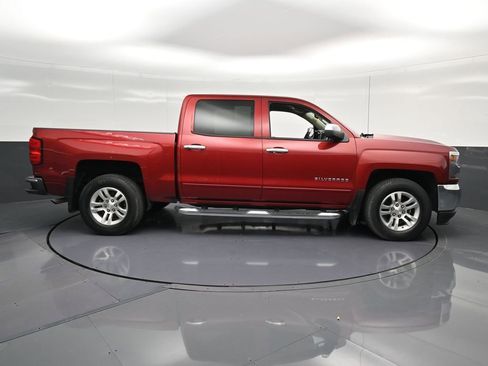 Used 2018 Chevrolet Silverado 1500 LT w/ All Star Edition RWD image 4