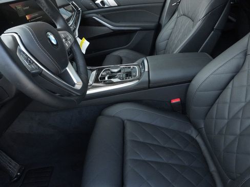 Used 2026 BMW X7 xDrive40i w/ Dynamic Handling Package AWD/4WD image 7