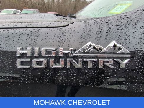 Used 2025 Chevrolet Silverado 1500 High Country w/ High Country Premium Package image 34