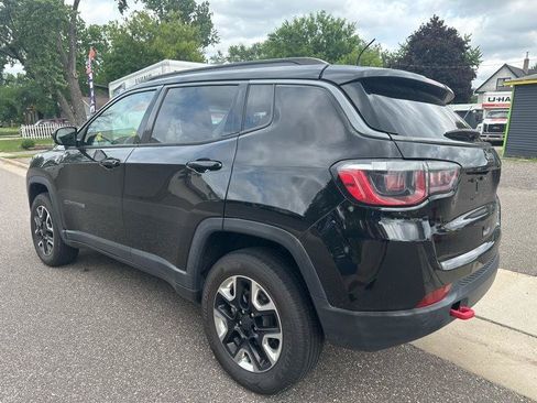 Used 2018 Jeep Compass Trailhawk w/ Leather Interior Group AWD/4WD image 9