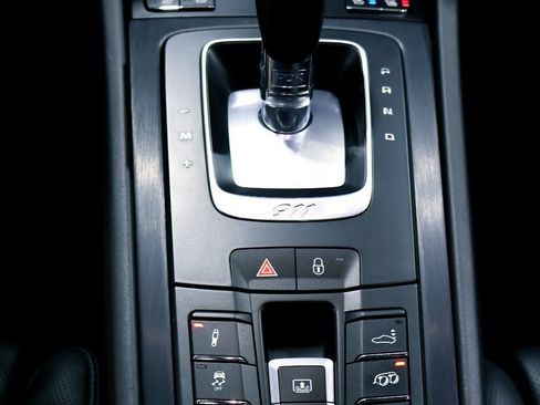 Used 2018 Porsche 911 Carrera 4 GTS image 29