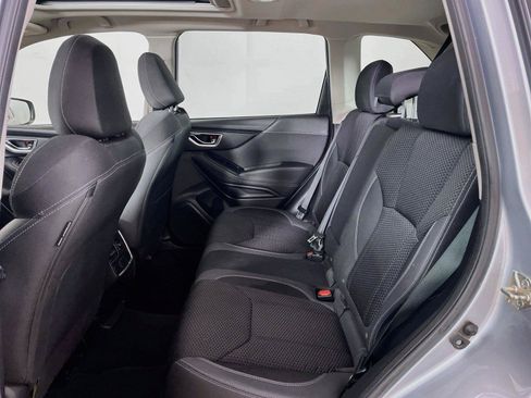 Used 2022 Subaru Forester Premium AWD/4WD image 11
