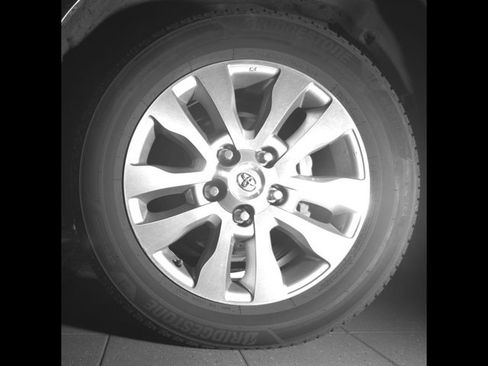 Used 2013 Toyota Sequoia Limited AWD/4WD image 10