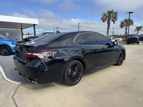 Used 2024 Toyota Camry XSE FWD image 7