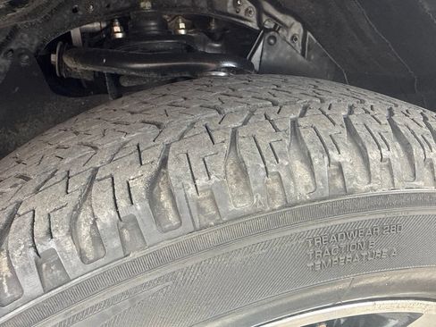 Used 2022 Toyota 4Runner Limited AWD/4WD image 12