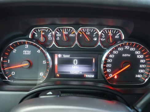 Used 2016 GMC Yukon SLT RWD image 32