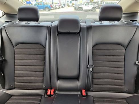 Used 2017 Ford Fusion SE w/ Equipment Group 201A AWD/4WD image 18