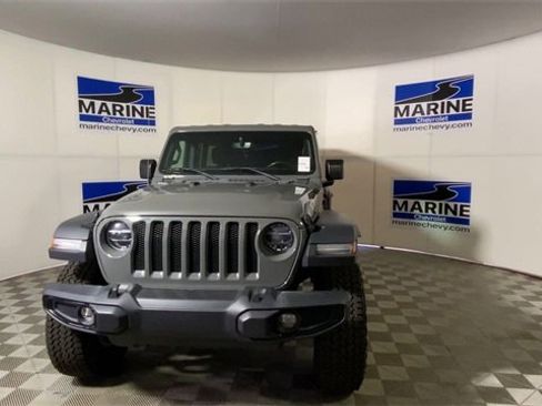 Used 2022 Jeep Wrangler Unlimited Sport w/ Xtreme Recon 35" Tire Package image 5