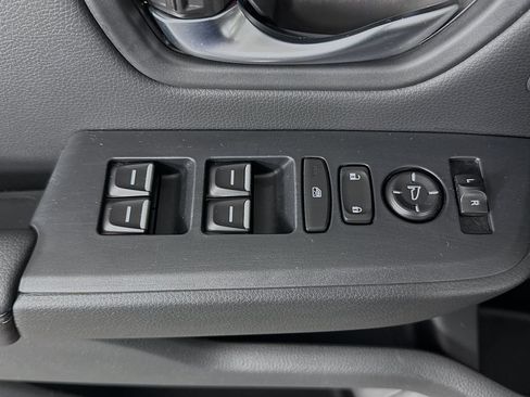 Used 2023 Honda Pilot Touring image 24